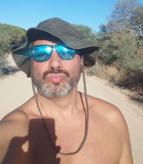 Clonado